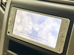 【純正ナビ】人気の純正ナビを装備。オーディオ機能も充実しており、Bluetooth接続すればお持ちのスマホやMP3プレイヤーの音楽を再生可能！毎日の運転がさらに楽しくなります！！