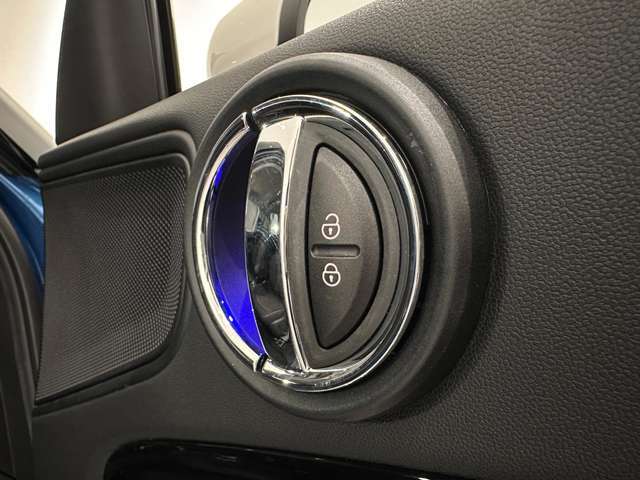 運転席ドア内側