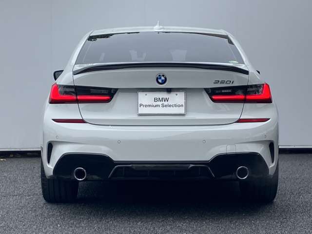 このお車はBPS/MINI NEXT川口に展示中です！総在庫900台を当店でご案内可能です！ご来場、お問い合わせをスタッフ一同お待ちしております。〈住所〉埼玉県川口市朝日1-5-16　(TEL)048-222-8420