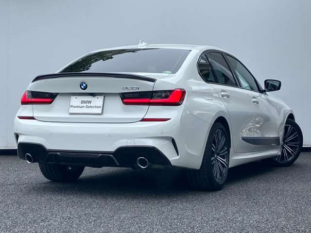 ドライビングアシスト！レーンチェンジウォーニング！レーンキープアシスト！コンフォートアクセス！2.0ETCミラー！Bluetoothハンズフリーフォン！