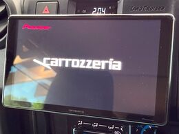 【ディスプレイオーディオ】お持ちのスマートフォンと連携して、ナビやbluetoothでの音楽再生が可能です♪デザインはもちろん操作性も良好！別途ナビ機能の取付けも可能です♪