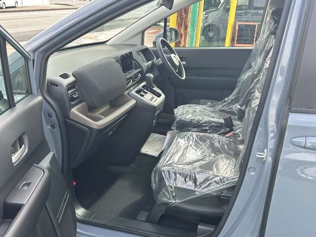 ★遠方の方は、お電話やLINEでのご相談も可能です！またインターネットを使用したライブ商談も可能です！是非お気軽にご相談下さい！