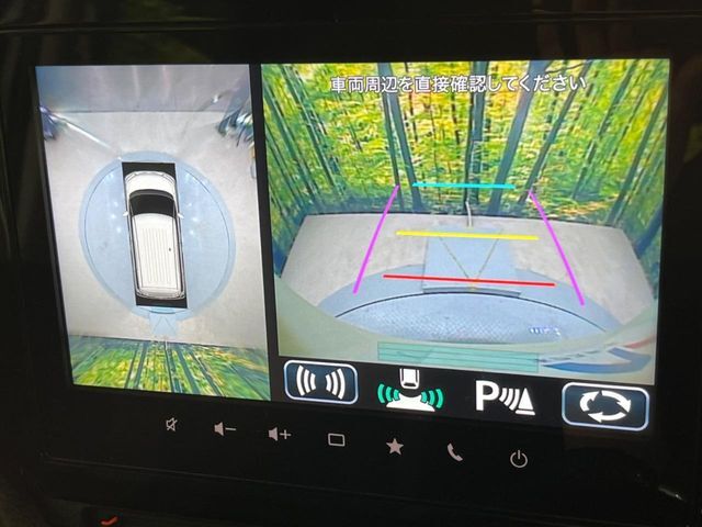 【全方位モニター用カメラ】専用のカメラにより、上から見下ろしたような視点で360度クルマの周囲を確認することができます☆死角部分も確認しやすく、狭い場所での切り返しや駐車もスムーズに行えます。