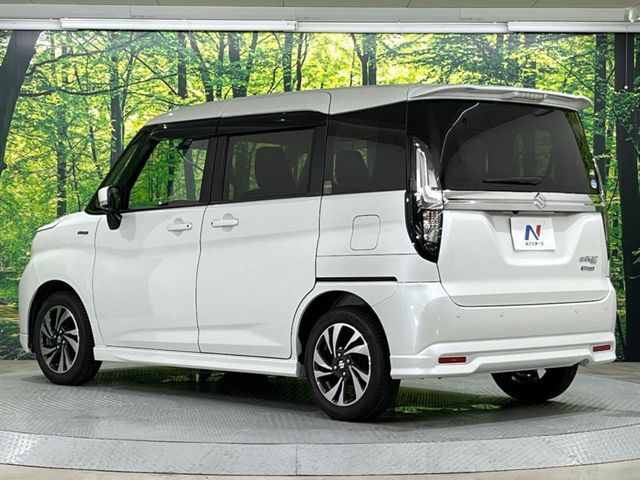 大好評のボディコーティング「弾スプラッシュコート」もご納車までに施工可能。通常のガラスコートと異なる、耐久年数6年の無機質ガラスコーティングが、ボディをキレイな状態に保ってくれます。