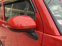 静岡ダイハツの中古車は、展示前に徹底した洗車や室内清掃を実施しております。