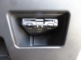 ETC付！高速道路の料金所はキャッシュレスで通過です！サービスエリア等にあるスマートインターの出入りも利用可能でとっても便利☆ご納車後すぐにお使い頂けるようセットアップしてのお渡しとなります。