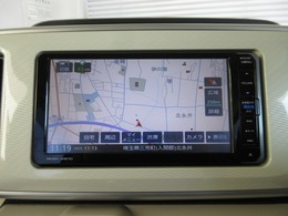 ダイハツ純正ナビ【NMZK-W67D】はBluetoothオーディオやフルセグチューナーを内蔵しています。