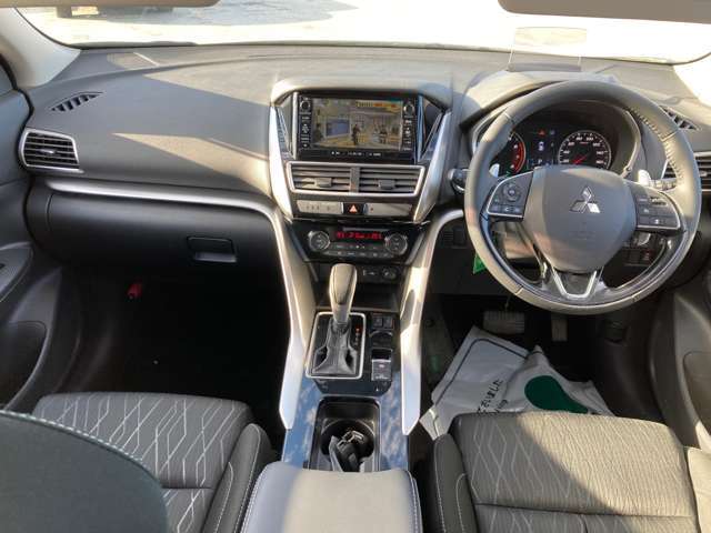 インパネ部も全体的にきれいにしてます。ご納車前には再度清掃をしてピカピカにしてご納車いたします！