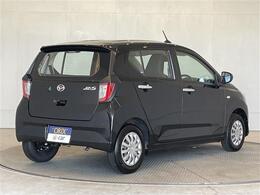 【カフェ】　当店は人気の　コメダ珈琲店　が併設されております！！美味しいコーヒーを飲みながら、じっくりお車選びができますよ！！