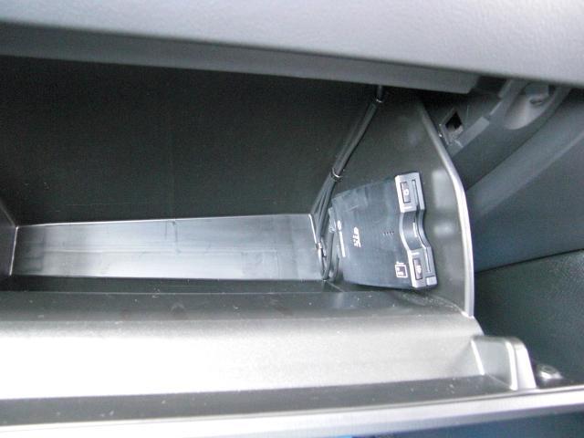 ETC車載器搭載です。スマートICも増えてきており、必須装備といって良い便利装備です。