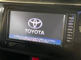 【純正ナビ】人気の純正ナビを装備しております。ナビの使いやすさはもちろん、オーディオ機能も充実！キャンプや旅行はもちろん、通勤や買い物など普段のドライブも楽しくなるはず♪