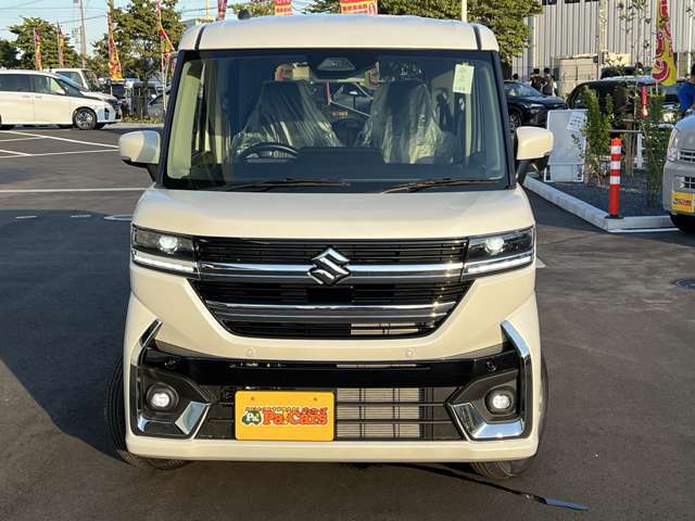 本社（さいたま市見沼区）、パッカーズ岩槻店（さいたま市岩槻区）、与野店（さいたま市中央区）、パッカーズ39.8店（さいたま市見沼区）、高須自動車グループの豊富な在庫でみなさまをお迎えいたします。