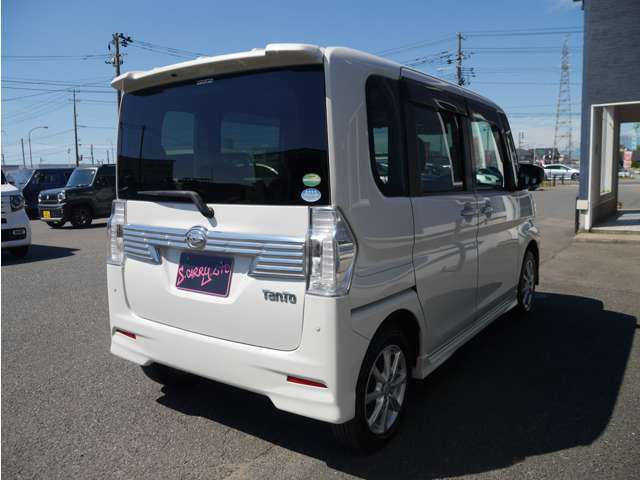 特選車☆取り揃えております！お手頃価格なお車から冬場に心強い4WD車とラインナップ豊富！！お問い合わせお待ちしております♪