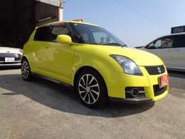 厳選した車輌を、入庫時当社にて内外装・E/Gルーム・足回り他隅々まで徹底した【抗菌クリーニング施工】を、あらゆる全ての車輌に心を込めて丁寧に行っております！他社には負けない自信があります（＾o＾）/