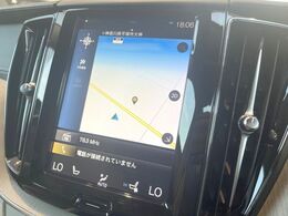 【9インチタッチスクリーン純正HDDナビ】「Apple　Car　Play」「Android　Auto」対応のボルボ先進ナビゲーション「SENSUS」。最新地図データへ無料更新してお渡しします。