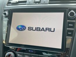 【純正ビルトインナビ】インテリアに溶け込むスタイリッシュな「専用設計ナビ」を装備♪視認性や操作性など基本性能にも優れ、より上質なカーライフをお楽しみいただけます。