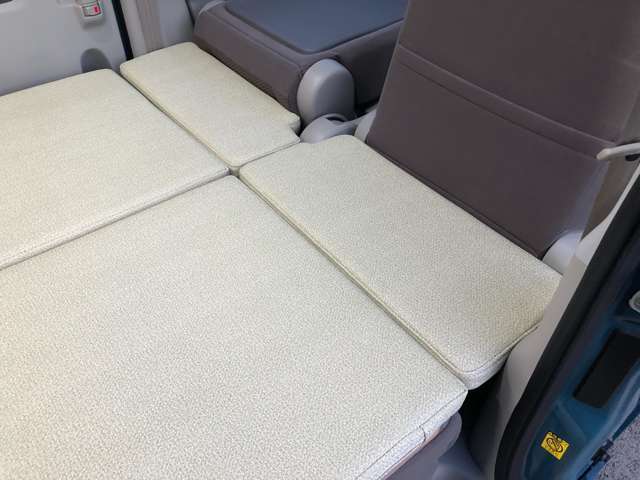 延長マット使用時は全長1900mmになり、簡単に延長できます。