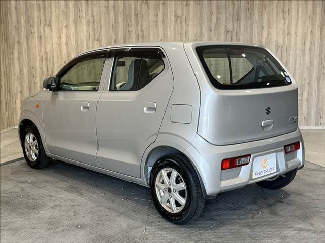 店舗敷地内に駐車スペースもございます。お車でのご来場をお考えの方はご安心ください♪