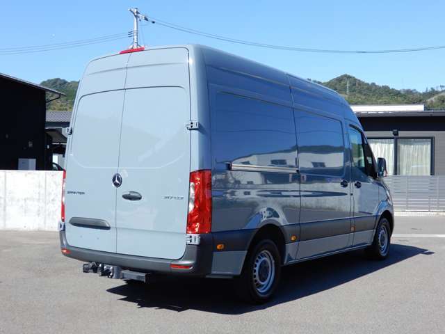 メルセデス・ベンツ スプリンター 317CDI L2H2 2022年 2.0万キロ