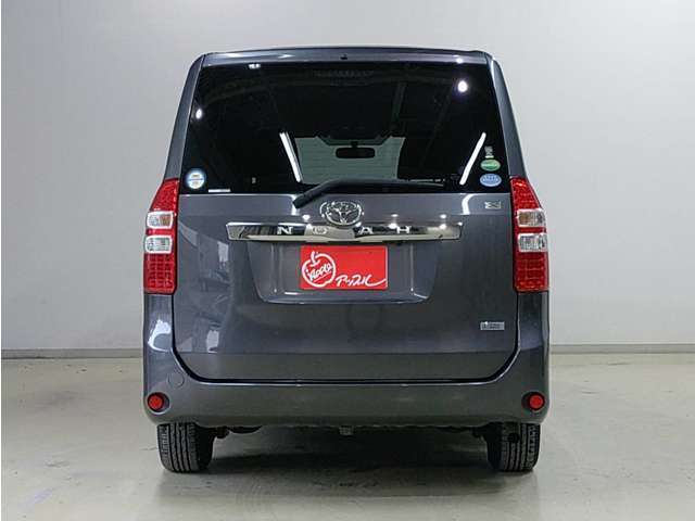 H25年式ノア入庫しました！現車確認の場合事前連絡頂ければ幸いです。