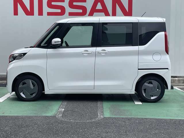 ☆　これから画像を観て行きながら、車の状態、アピールポイント等ご紹介」させていただきます。　☆