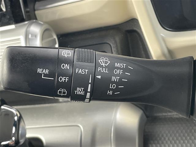 【運転席操作部】快適なドライブを楽しむための機能が装備されています！運転席から触れるので、使いやすいです！除菌プランいれていただくと、さらに清潔で安心していただけます！