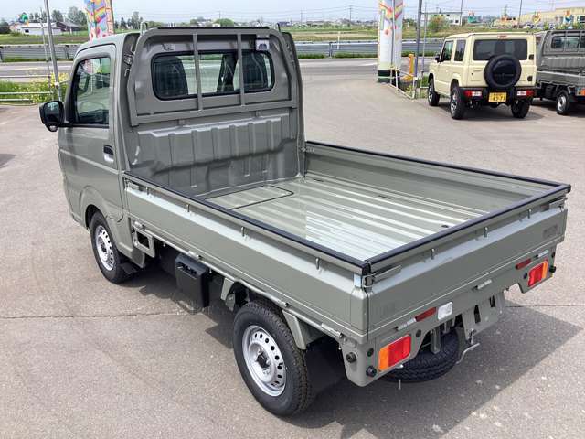 保険業務も行っております。何かあった時のために、お客様を守るのが自動車保険！けどよくわからない…どういう内容に加入していれば大丈夫？当社からご提案させていただきます。