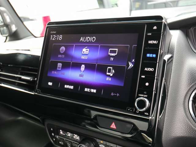 ★純正9インチプレミアムインターナビ【VXU-227NBi】を装着済み★フルセグTV/Bluetooth/CD・DVD/SD/USB/FM・AMラジオ/スマートフォン連携に対応の大画面ナビです♪