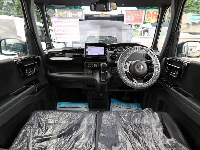 展示車【キレイ】No.1を目指してます！内装は除菌・抗菌済なので　《女性やお子様も安心》