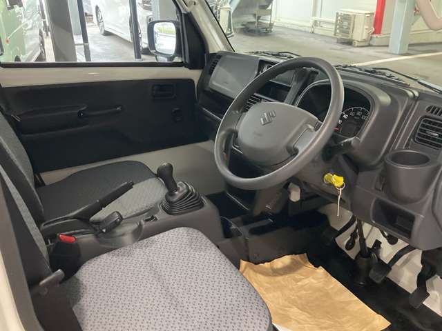 納車後は全国のTAX店で保証サービスを受けることが可能です。
