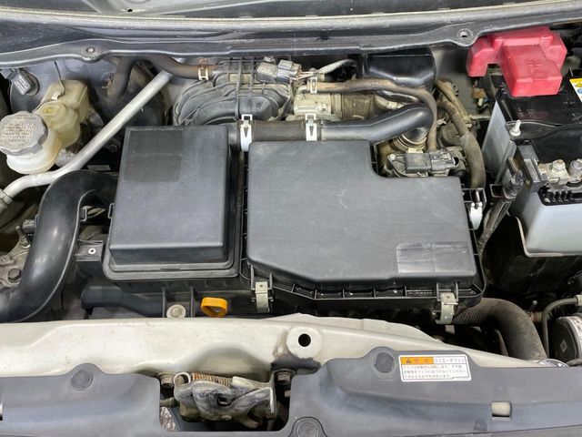 親切・丁寧な専門メカニックスタッフが応対！・車検・点検整備・事故等の修理などアフターサービスも安心。お車のカスタマイズもネクステージのサービススタッフまでご相談ください！