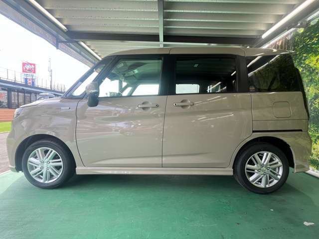 ■全車両保証付き■　当社では届出済未使用車でも新車と同様の保証をつけて販売しております。また各店舗に最新の整備工場とプロメカニックが常駐しておりますのでアフターメンテナンスもお任せください！