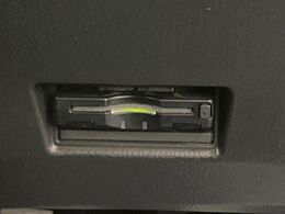 【ETC】高速道路の料金所をストレスなく通過！話題のスポットやサービスエリアに多い「スマートIC」利用時は必須のアイテムです。当店でセットアップを実施、ご納車当日からすぐにご利用いただけます！