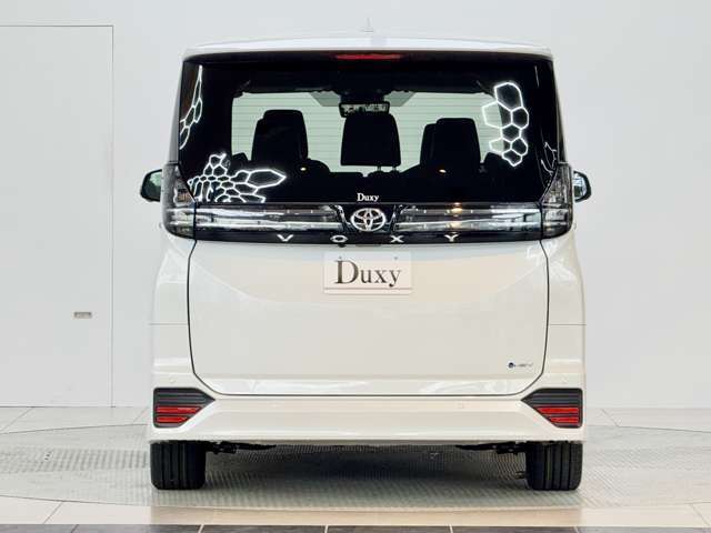 掲載車両以外にも対応可能です。ご希望のボディーカラー、グレード、装備やオプションをお聞かせ下さいませ。