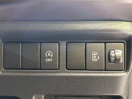 【パワースライドドア】スマートキーや運転席のスイッチでスライドドアの開閉が可能♪電動だから力を入れてドアを開ける必要が無く、小さいお子様でも、重い荷物を持っている時もラクに開け閉めできます♪