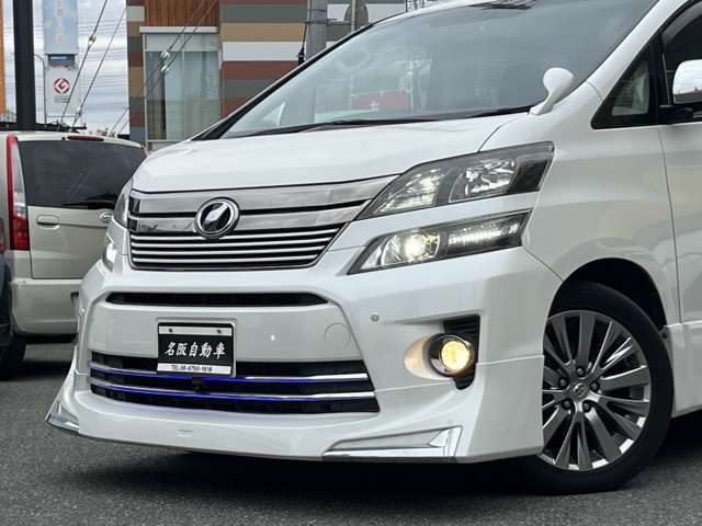 自動車の販売を始めて40年の経験を活かし、より良い車をより安くをモットーに内外装は勿論、エンジン、ミッション、電装関係に至るまで1台1台丁寧にチェックしてから仕入れ、充分な試乗と点検をして展示しています