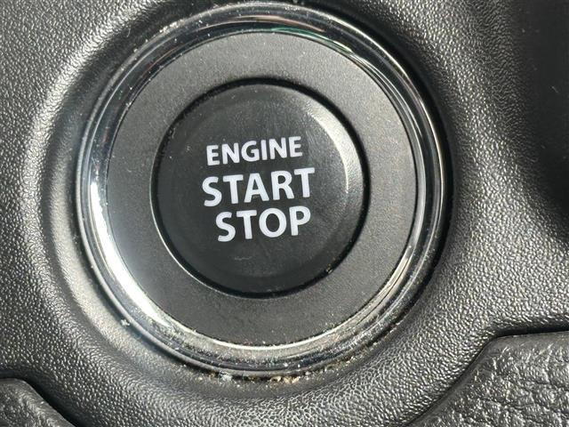 気になる車はすぐにお問い合わせください！画面右側の0066から始まる無料ダイヤルからお問い合わせ下さい！専門スタッフがお車のご質問にお答えいたします！