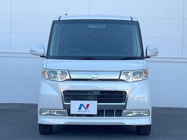 弊社では、全車『修復歴なし』のお車のみ取り扱っております。専任バイヤーによる厳選した仕入れの後、入庫後の車両チェックを行い、ネクステージが認定した高品質な中古車をご提供しております。