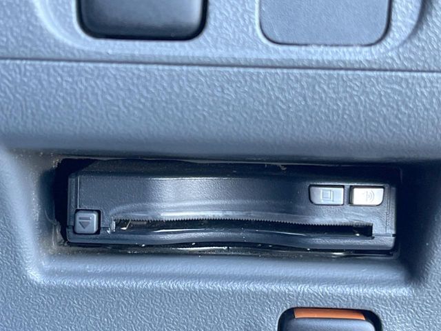 【ETC】高速道路の料金所をストレスなく通過！話題のスポットやサービスエリアに多い「スマートIC」利用時は必須のアイテムです。当店でセットアップを実施、ご納車当日からすぐにご利用いただけます！