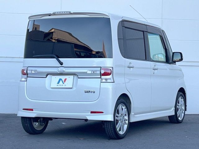 ☆全国のネクステージからお取り寄せが可能※！遠方の店舗に展示してあるクルマが気になる場合も、最寄りの店舗でご覧いただくことが可能です！是非私たちに要望をお聞かせください！※別途費用