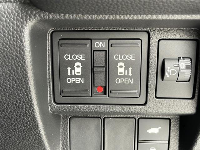 【その他】このクルマ限定で使える装備品が付いています！使い方などはぜひ実際に店舗にお越しいただき、専門スタッフにお尋ねください！