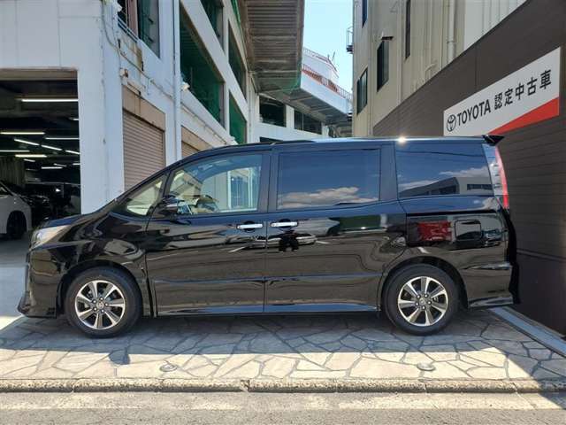 【トヨタ認定中古車】まるごとクリ-ニング（見えない所まで徹底洗浄）、車両検査証明書（車の状態を徹底検査）、ロングラン保証（買ってからも安心！）、3つの安心をセットにしたトヨタ販売店の中古車ブランドです