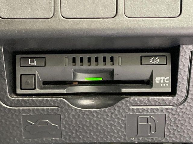 【ETC】高速道路の料金所をストレスなく通過！話題のスポットやサービスエリアに多い「スマートIC」利用時は必須のアイテムです。当店でセットアップを実施、ご納車当日からすぐにご利用いただけます！