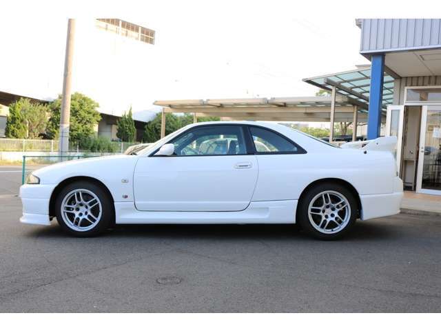 日産 スカイラインGT-R 2.6 4WD 1995年 9.7万キロ (福岡県