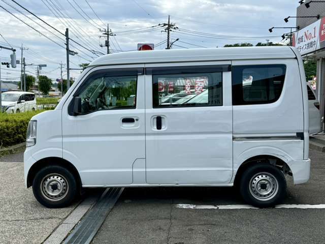 国の認証工場の法定点検実施！確り納車整備を行うので安心して乗り出せます！費用は支払い総額に含まれています！