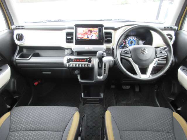 内装クリーニングを施工し納車をさせて頂きますので、小さなお子様がいらっしゃる方にも安心です♪【TEL 079-264-6615】【LINE @lifeautoで友達追加♪】