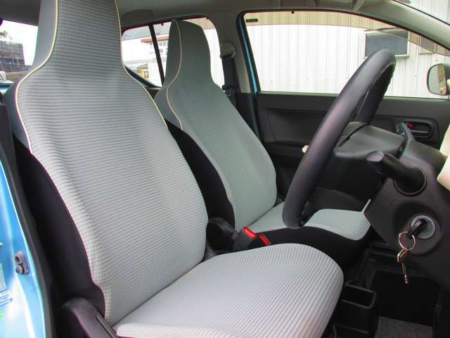 全車両総額販売！管轄陸運局（尾張小牧、春日井、一宮ナンバー）以外の登録の場合、別途登録料必要になります。