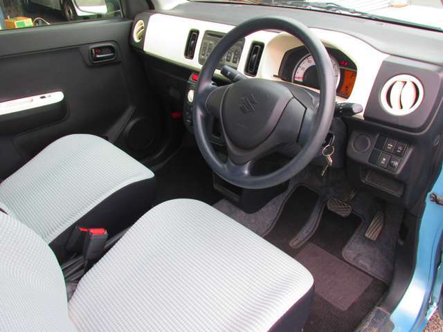 全車両総額販売！管轄陸運局（尾張小牧、春日井、一宮ナンバー）以外の登録の場合、別途登録料必要になります。