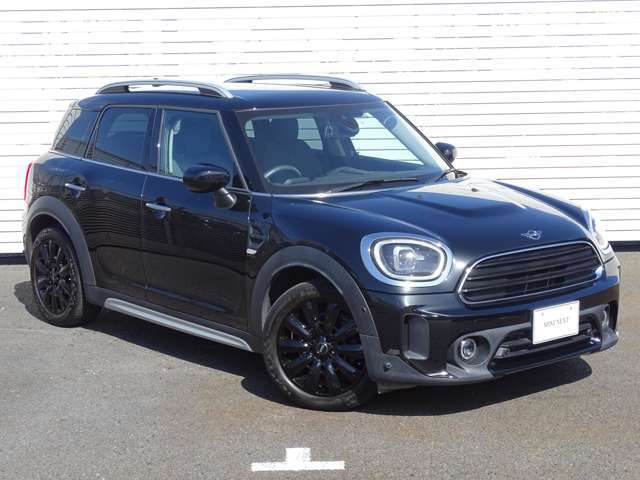 ★MINIを熟知したメカニックによる100項目の点検・整備を行います。不具合箇所、交換時期に達している部品に関しましては、全て当社負担で交換してからのご納車となります。