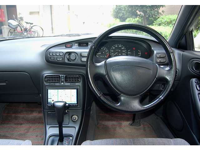 本革巻きステアリング・エアバッグ